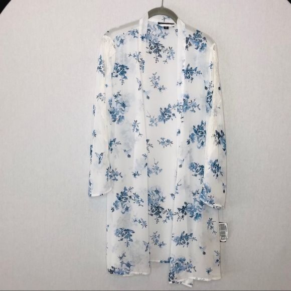 Charter Club Other - INC hummingbird floral Printed Chiffon Wrap robe, belt missing